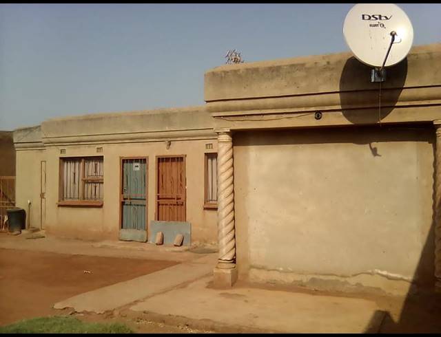 2 BEDROOM HOUSE FOR SALE IN KATLEHONG SOUTH